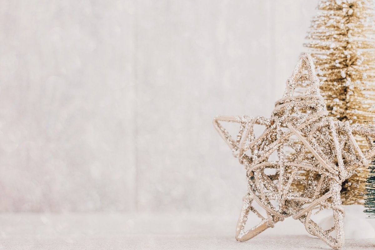 Christmas opening and cheque clearance times