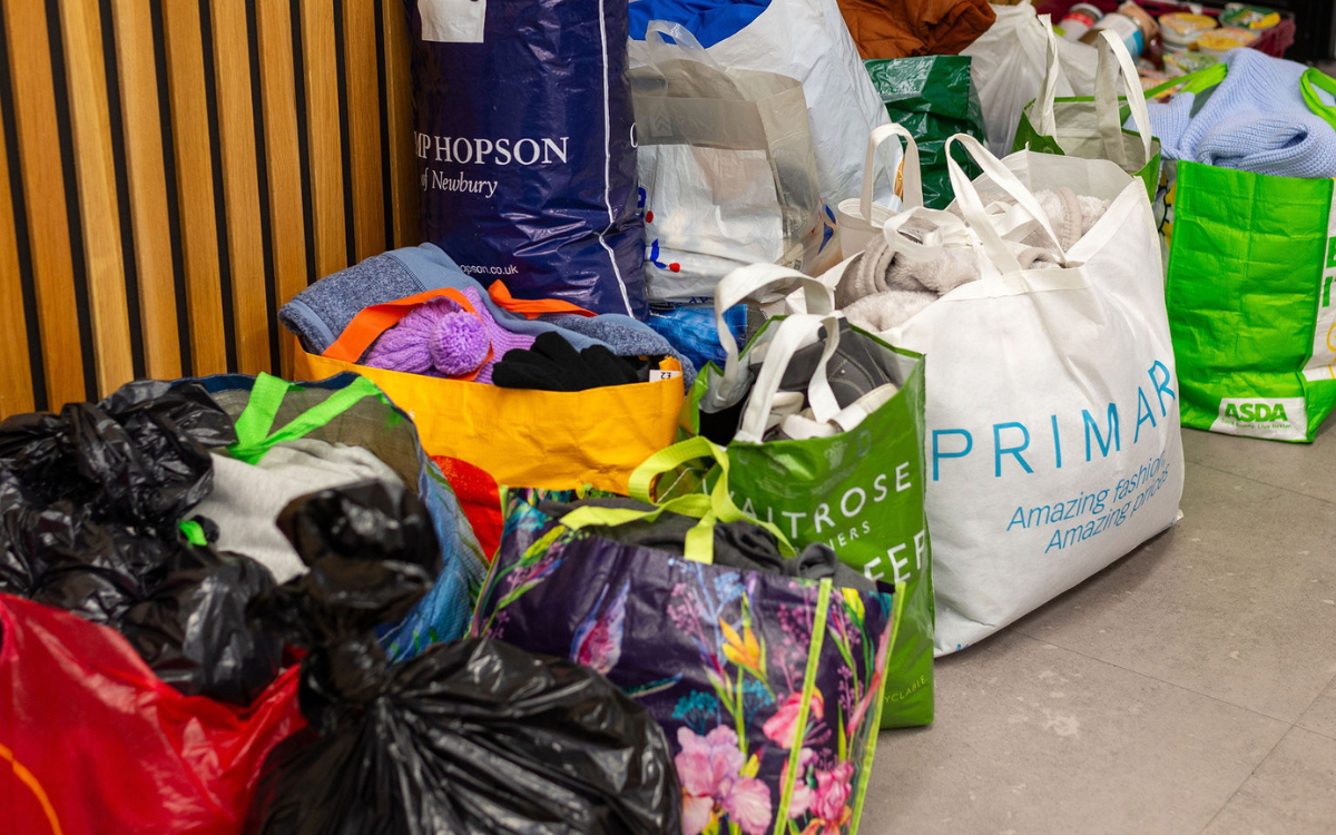 Cold weather collection helps Newbury homeless this winter - Newbury