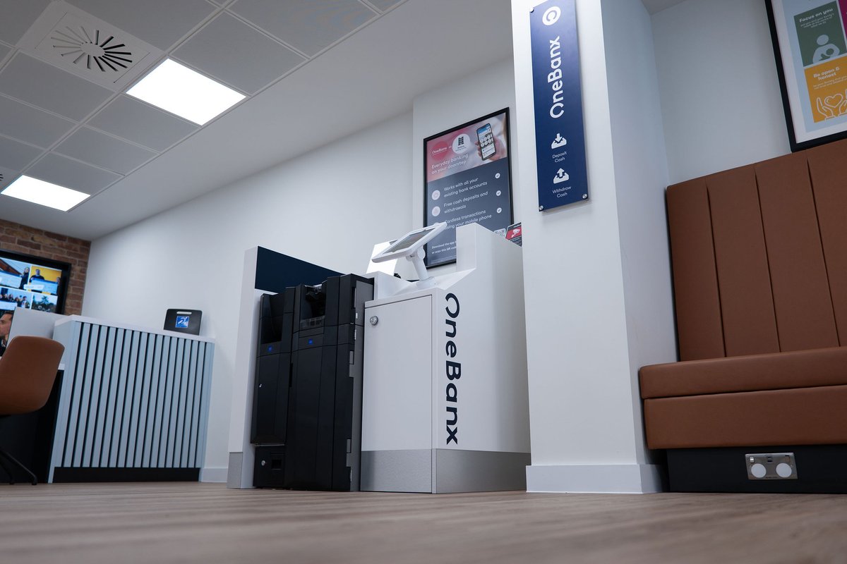 Bringing cash back to Thatcham high street with OneBanx