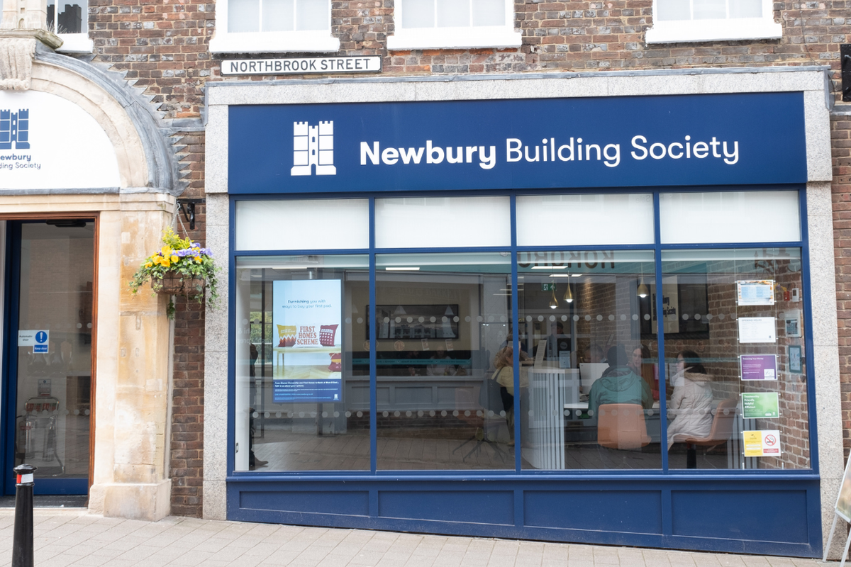 Newbury Building Society celebrates excellent results in latest customer survey